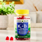 Spring Valley | Vitamina K2 + D3 | 60 Gomitas Sabor Frutos del Bosque | Salud Ósea e Inmunitaria